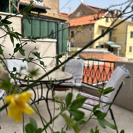 Guesthouse Fjaka Split Exterior foto